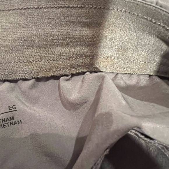 Women’s Nike Dri Fit XL jogger style loose pants, gray, GUC, zippers, casual - Picture 12 of 13